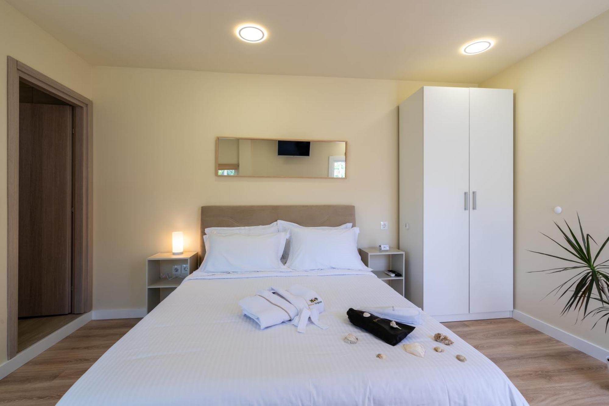 Modular Bungalows With Heated Pool Artemis Greece Kültér fotó